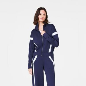 Spanx Women’s Size XL Blue White Striped Airessentials Track Full Zip Jacket